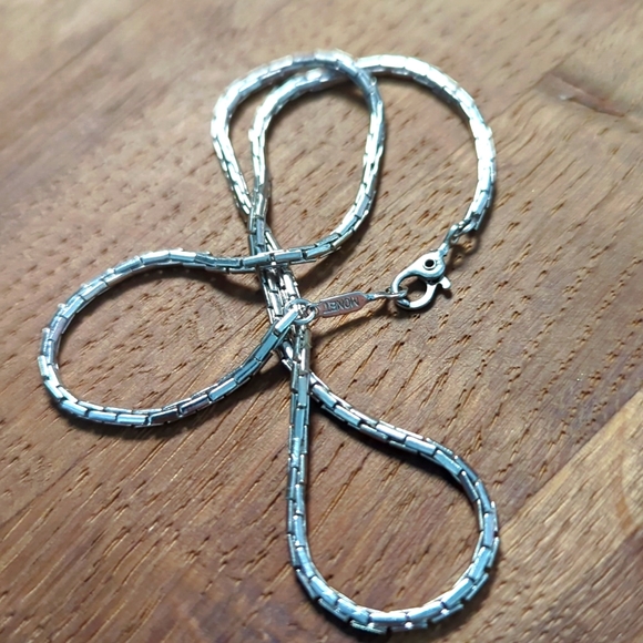Thick silver Monet cable chain necklace - Picture 3 of 5